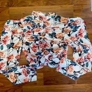 Floral puff sleeve crop top
